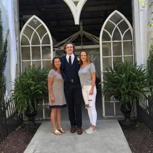 Meet your Posher, Sandy